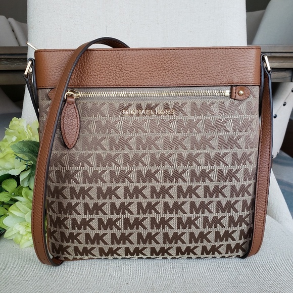 michael kors bag $138